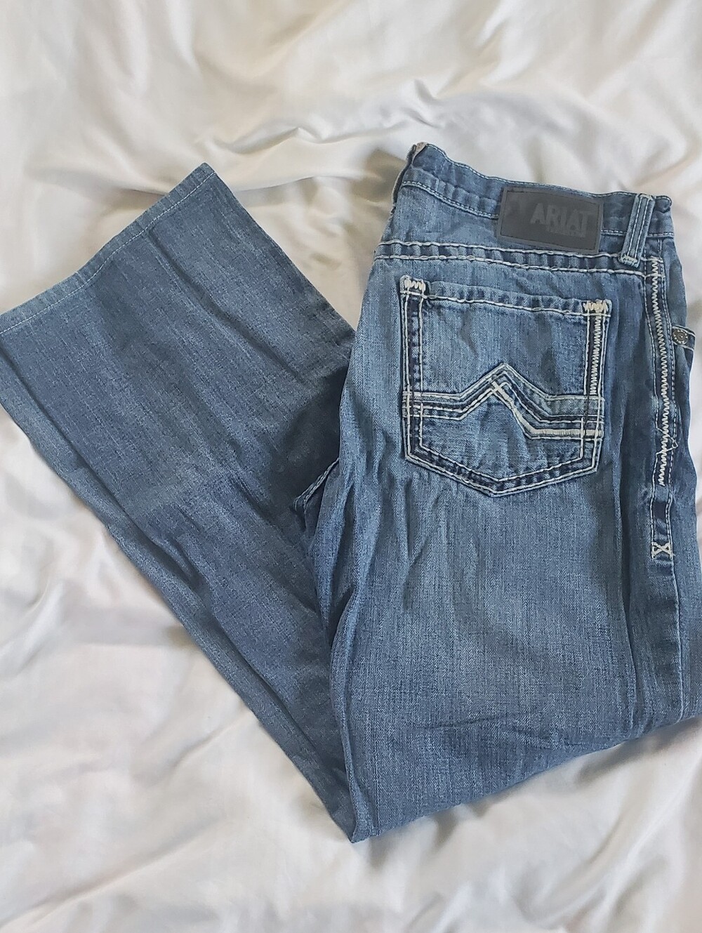 Ariat M4 Low Rise Men's Blue Distressed Bootcut Jeans, Sz 32/36 (Actual W34/L32)